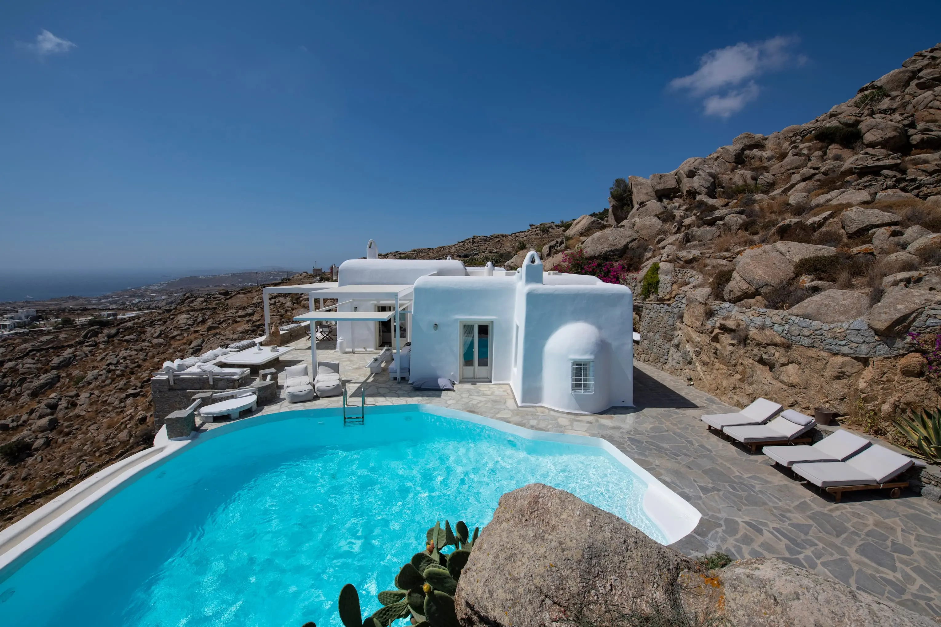 Infinity Elite Estate pool