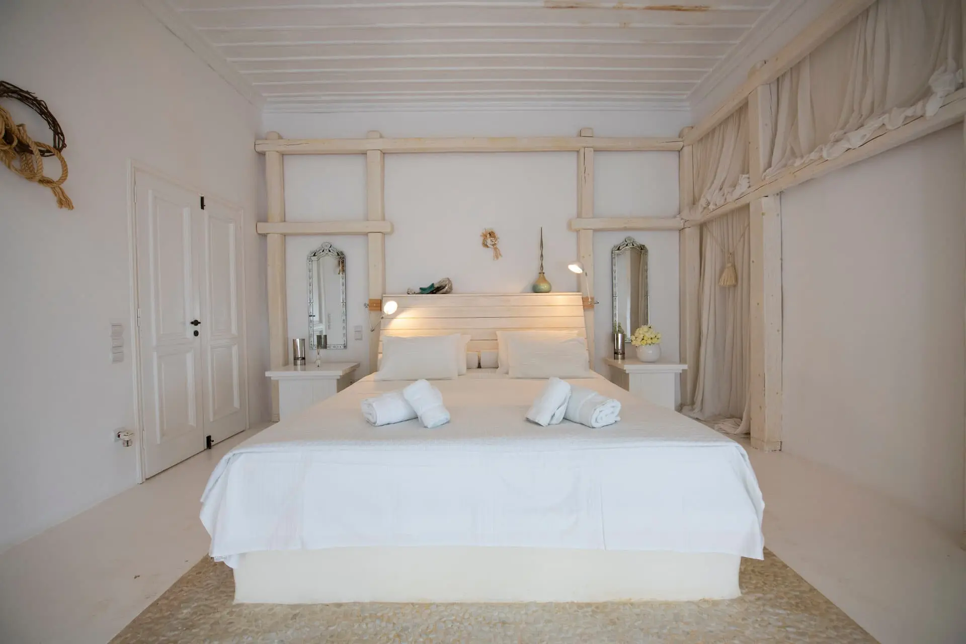 Infinity Elite Estate bedroom