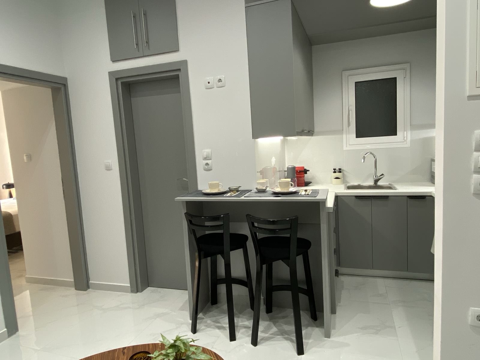 Loutraki Beachfront Flat gallery 1