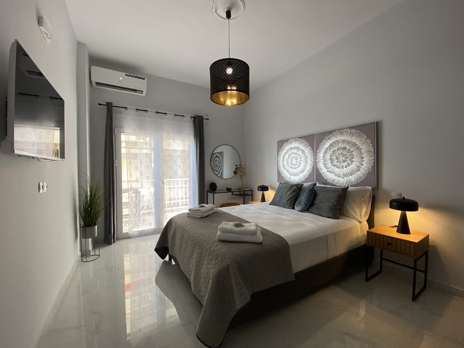 Loutraki Beachfront Flat gallery 19